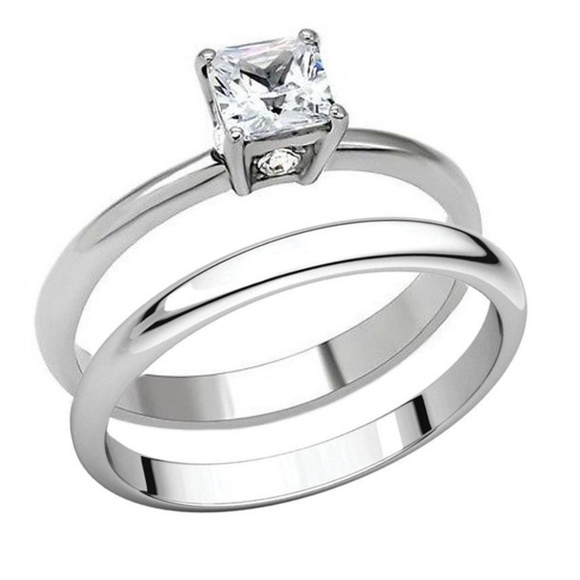 Women's Princess Cut Solitaire CZ Band Ring Set - Picture 7 of 8